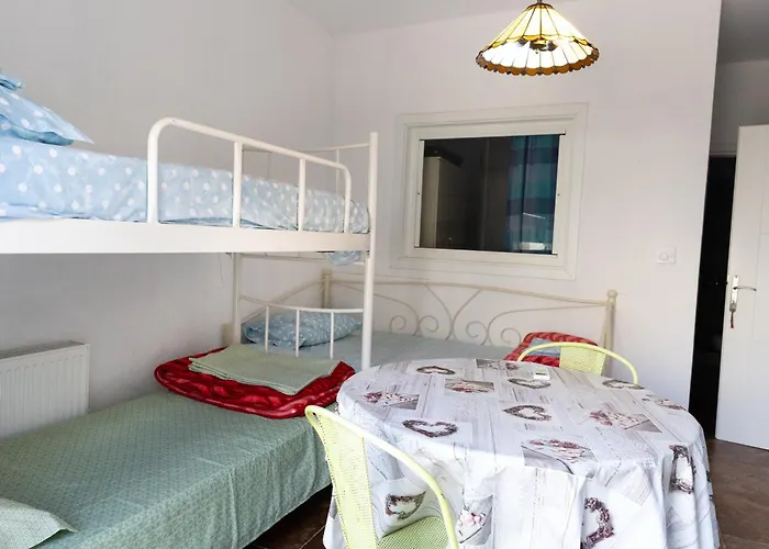 Maria Apartments